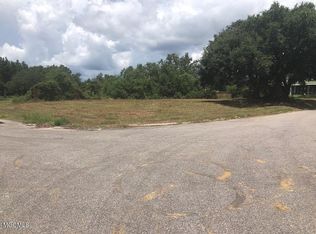 101 Pitcher Point Ave, Long Beach, MS 39560