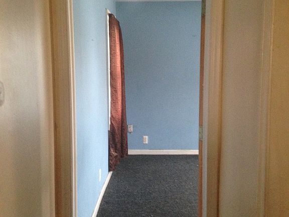 4th image of 403 Ocean Ave