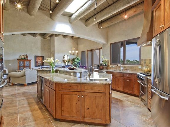 Elegant Gourmet Kitchen