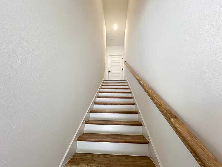 1254 W Hendrix St #2 — Photo 7
