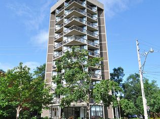 250 Saint George St #102, Toronto, ON M5R 3L8