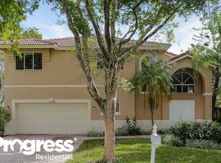 11260 Renaissance Rd, Hollywood, FL 33026