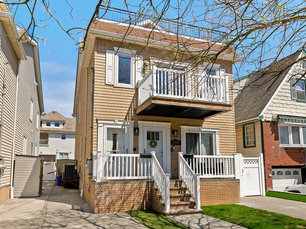 174 Beach 125th Street image 1 of 10