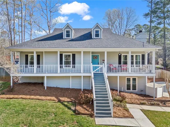 3834 Howard Dr NW, Kennesaw, GA 30152