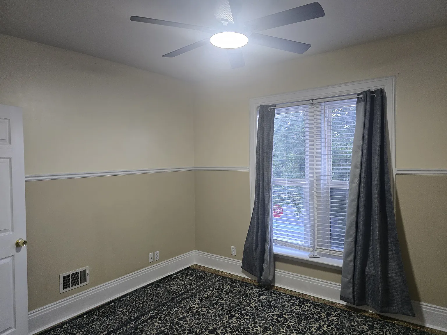 4 bed, 1880 sqft, $690 — Photo 3