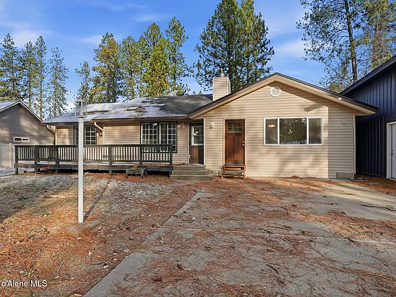 3rd image of 1135 E Forest Park Ln