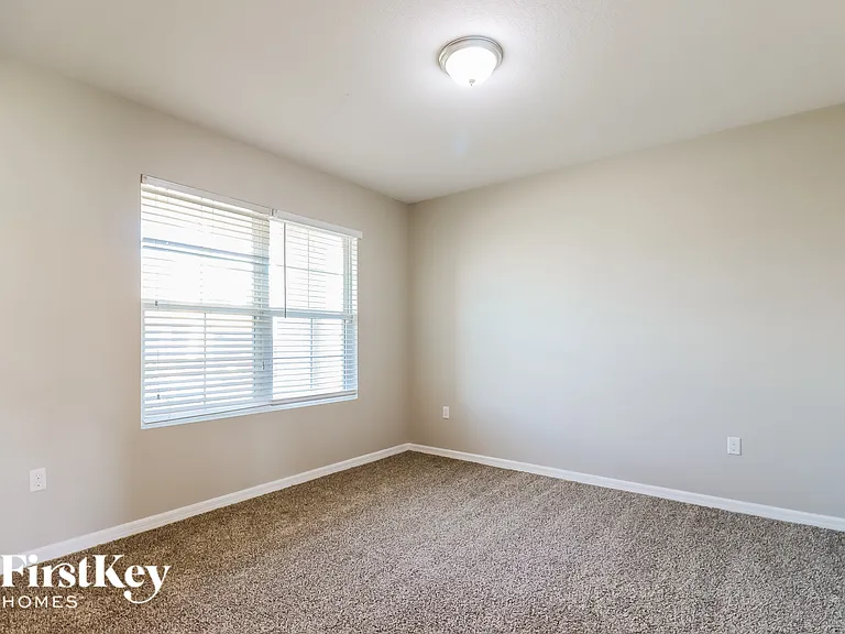 3816 Crystal Dew St — Photo 12