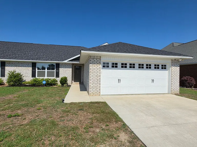 588 Brushwood Dr — Photo 1