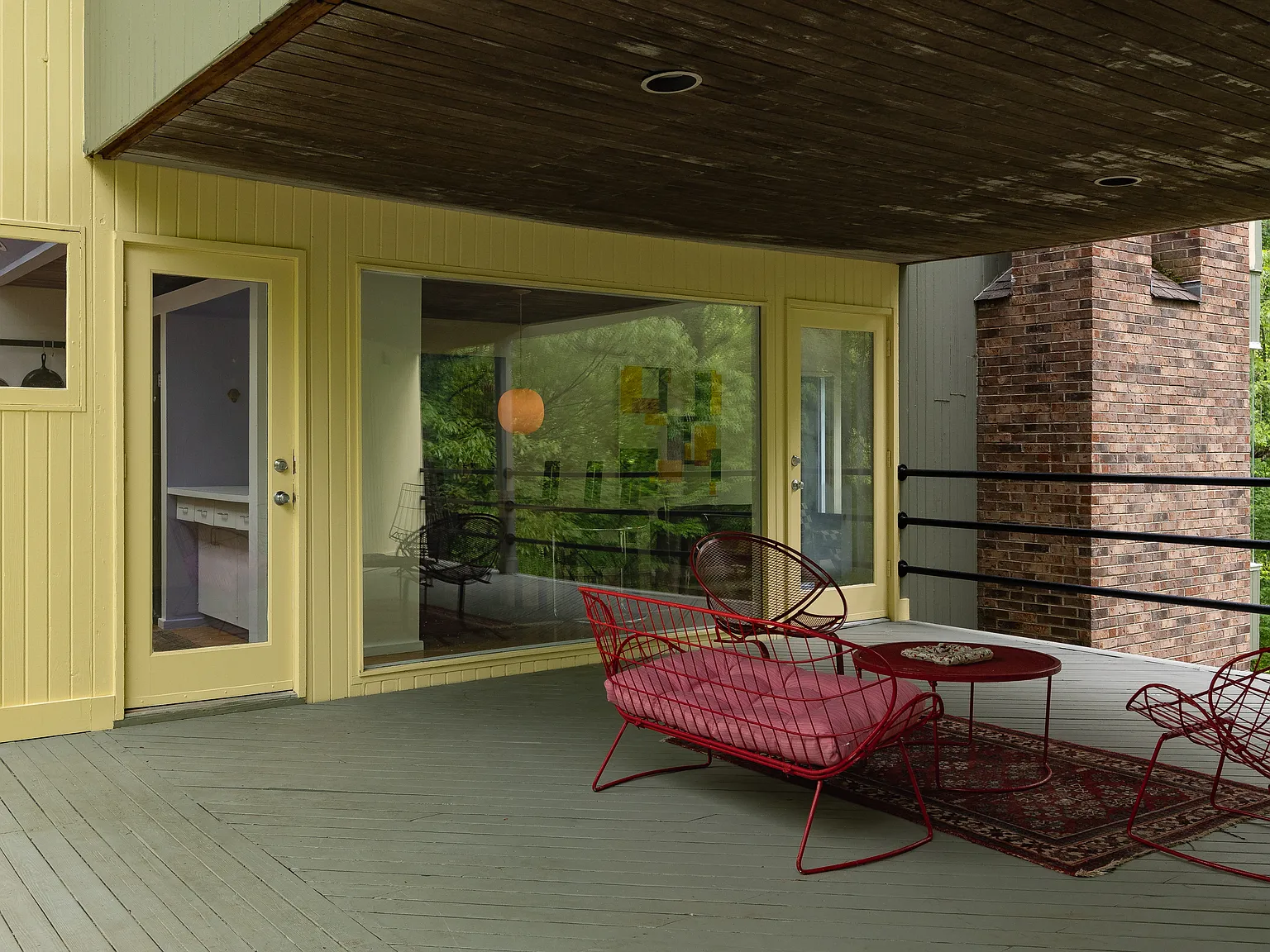 4 bed, 3300 sqft, $4,200 — Photo 2