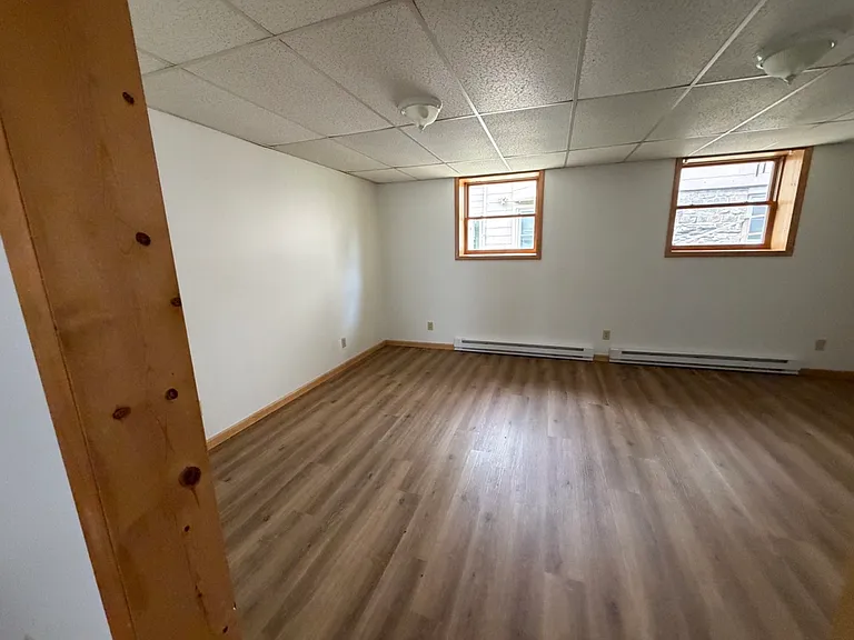 67 Main St — Photo 11