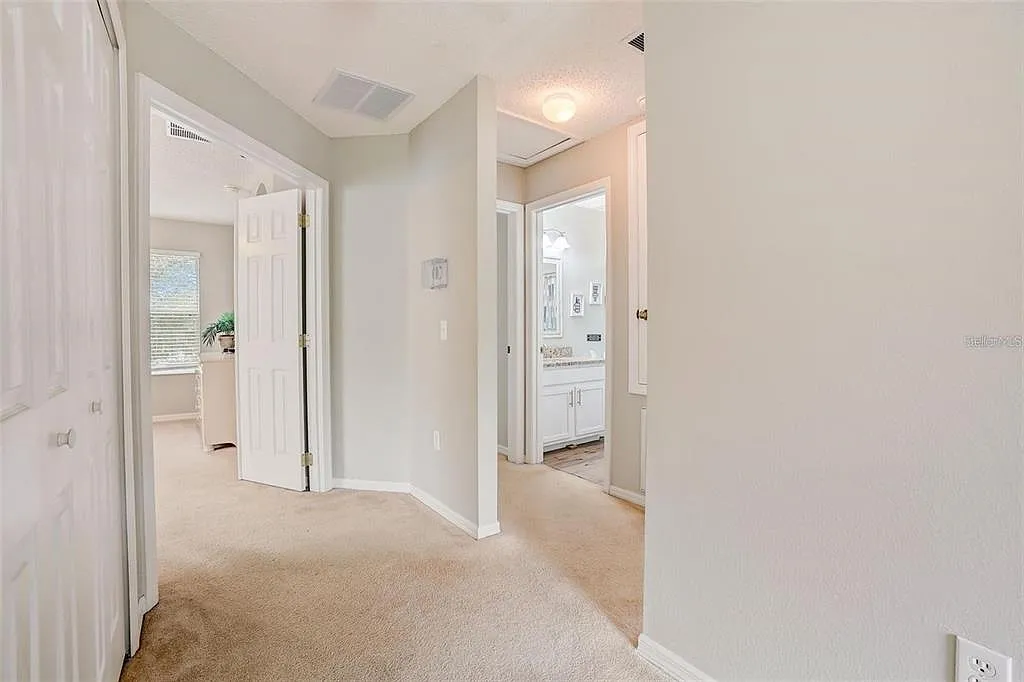 4 bed, 3.0 bath, 1644 sqft, $2,500 — Photo 3
