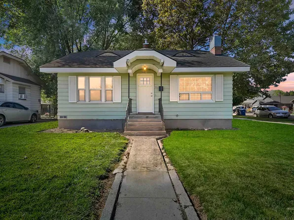 903 7th St S, Nampa, ID 83651