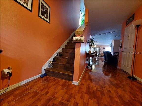 5th image of 648 Cresting Oak Cir #38
