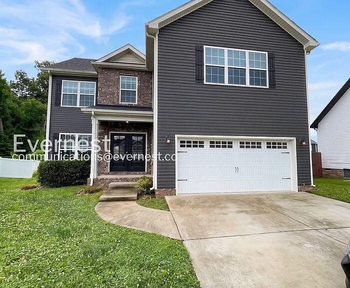 1212 Ewing Way — Photo 1