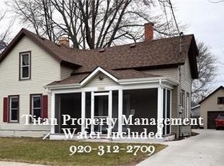 704 1st St, Menasha, WI 54952