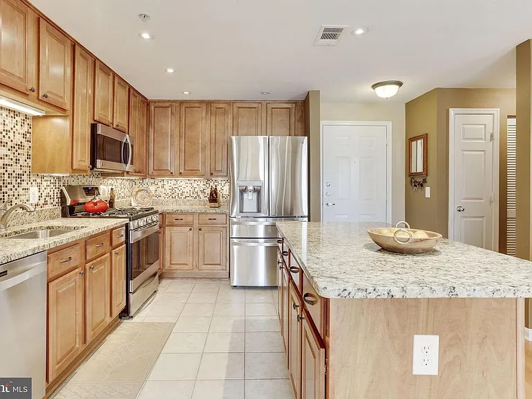 9486 Virginia Center Blvd #403 — Photo 20
