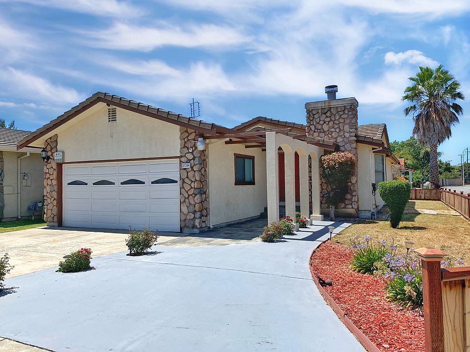 1st image of 37394 Ezra Dr