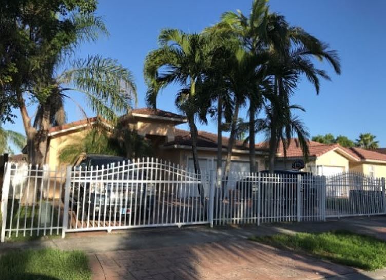 2nd image of 13591 SW 279th St