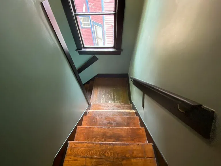 41 Gilbert Ave #E — Photo 3