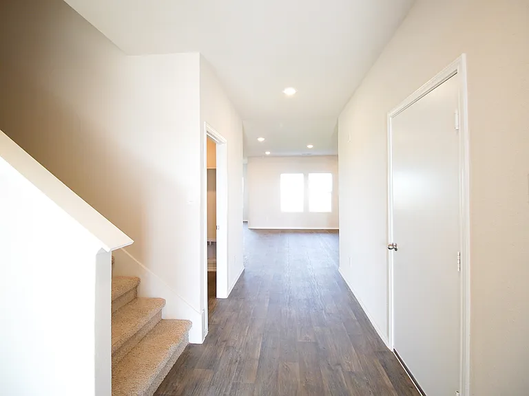 472 Desert Willow — Photo 11