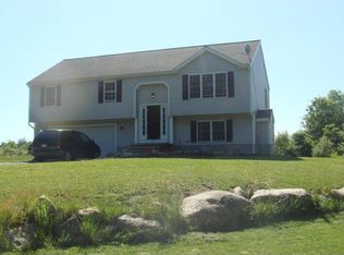 19 Squirrel Island Rd, Wareham, MA 02571