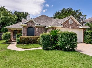 6403 Rotan Dr, Austin, TX 78749