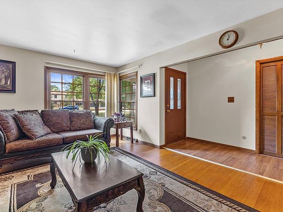 4th image of 7710 S Logan AVENUE