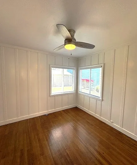 4755 Newport Ave — Photo 10