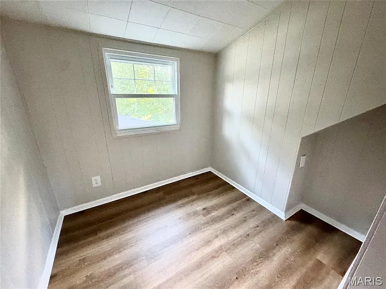 4720 Ruth St — Photo 43