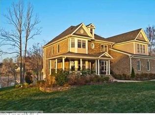 6407 Ashton Park Dr, Oak Ridge, NC 27310