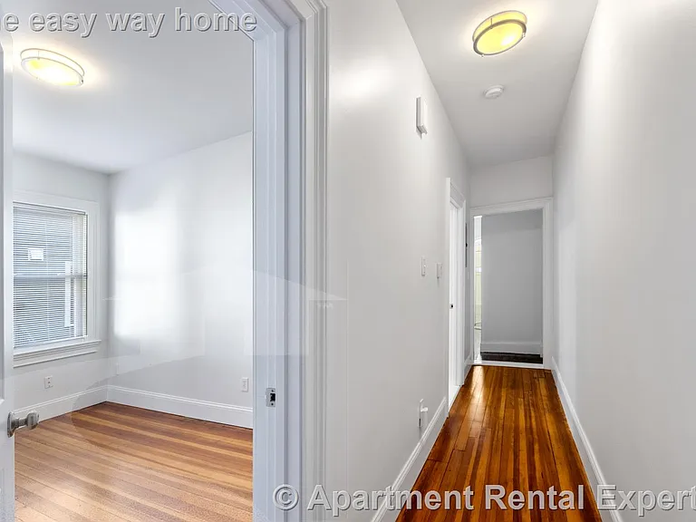 117 Columbia St #1 — Photo 12