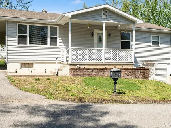 2820 Vista Ln, Cape Girardeau, MO 63701