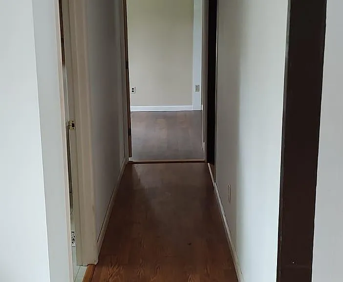 328 State St — Photo 10