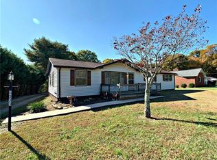 4033 Section House Rd, Hickory, NC 28601