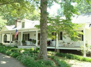 16 Pine Ridge Dr, Cartersville, GA 30120