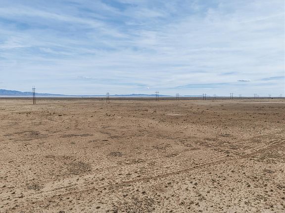 3rd image of 61 Locked Gate Rd