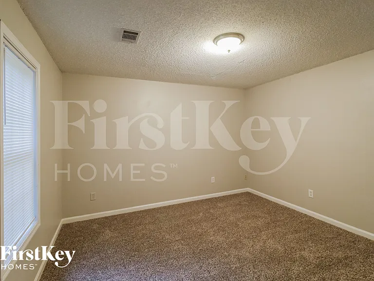 5354 Crown Oaks Dr — Photo 11