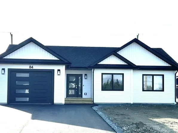 19 Blandford Street, Gander, NL A1V0A4