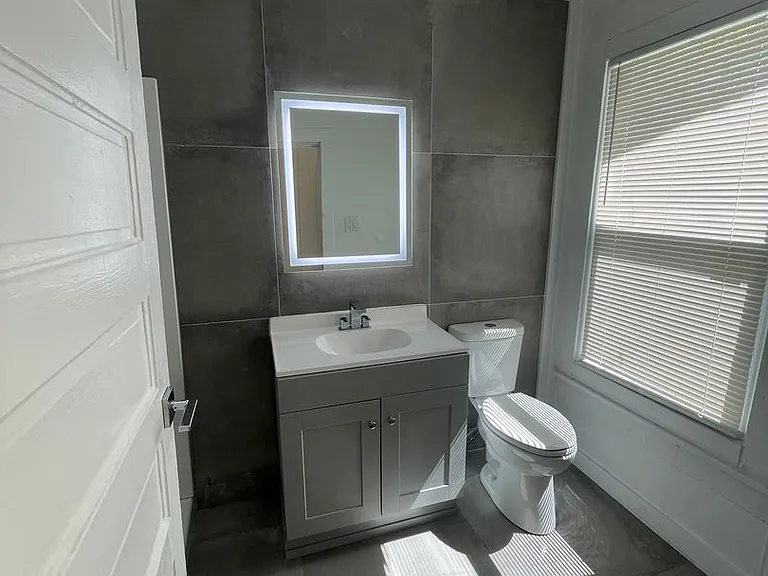 732 S Johnson Ave — Photo 16
