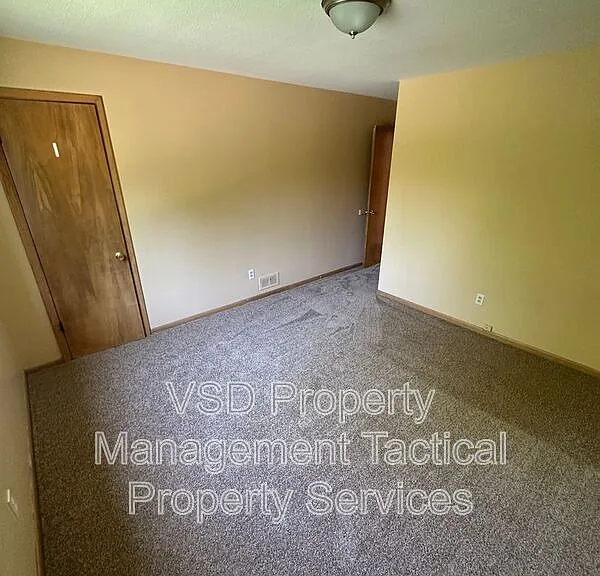 19758 Maple Heights Blvd #UP — Photo 12