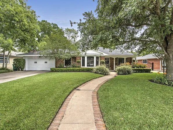 8715 Linkmeadow Ln, Houston, TX 77025