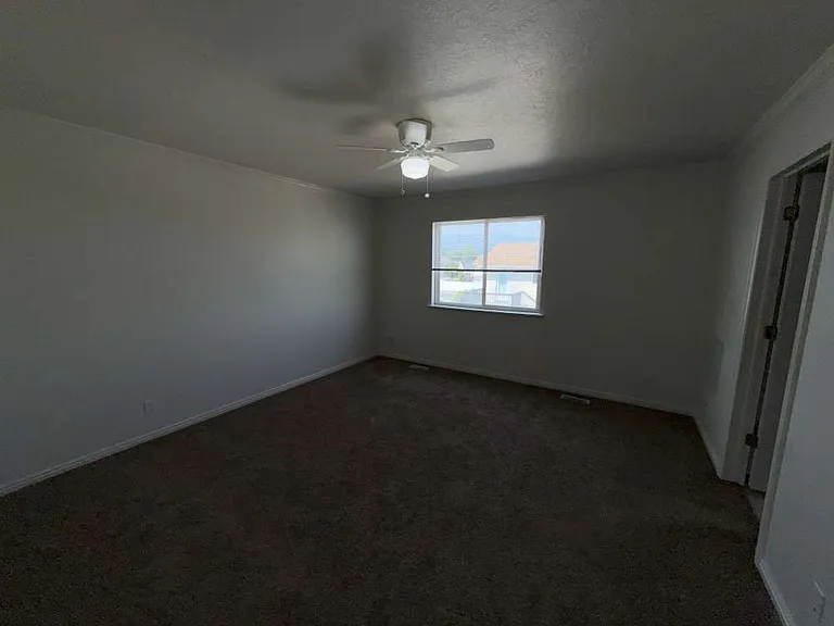 201 Sunstone Cir — Photo 14