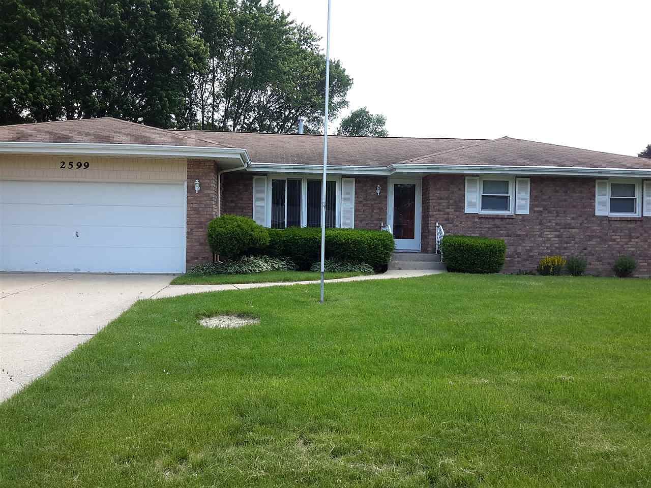 2599 Pacific Pkwy Rockford Il 61114 Zillow