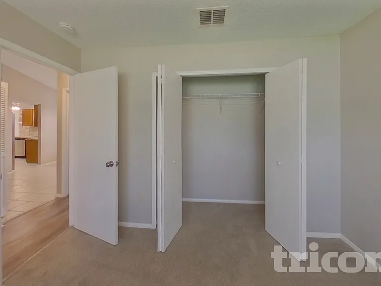 7943 Longshadow Ct — Photo 12