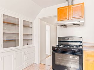 3028 Capp St, Oakland, CA 94602