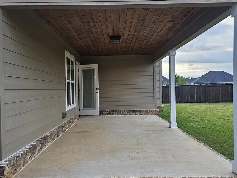 107 Nash Ct — Photo 24