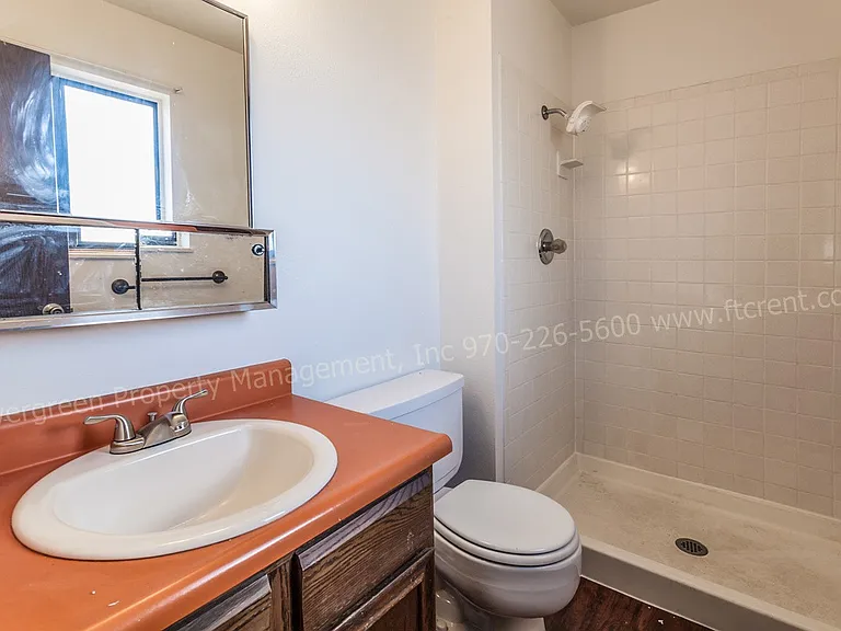 1925 Leicester Way — Photo 12