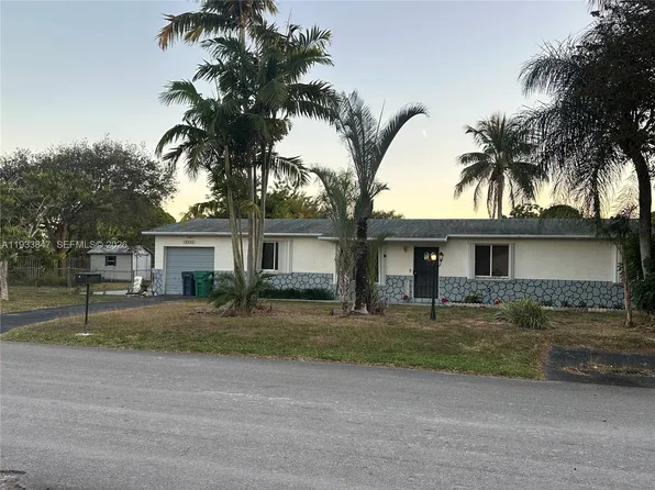 16452 SW 293rd St, Homestead, FL 33033