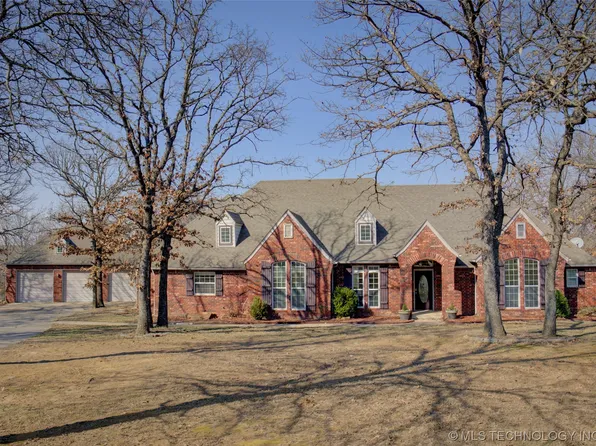 16215 Wind Hill Cir, Skiatook, OK 74070