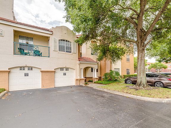 3rd image of 7350 Westpointe Blvd APT 233